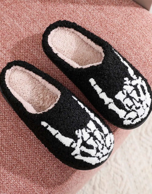 Load image into Gallery viewer, Halloween Christmas Velvet Lined Warm Slippers Holiday House Shoes Home Slipper for Women Fuzzy Outdoor Indoor Bedroom Slippers
