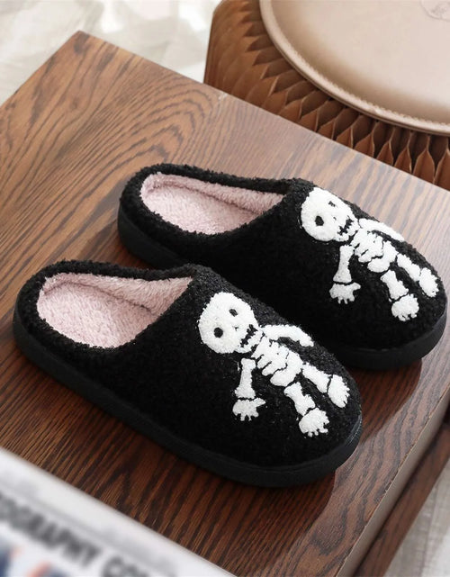 Load image into Gallery viewer, Halloween Christmas Velvet Lined Warm Slippers Holiday House Shoes Home Slipper for Women Fuzzy Outdoor Indoor Bedroom Slippers
